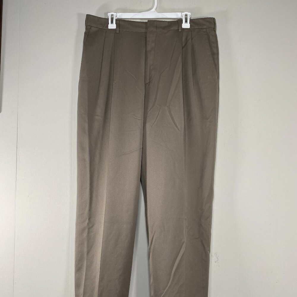 John Henry Pleated Dress Pants Men's 38 x 32 High Rise Beige Office Business